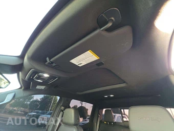 2026 GMC Sierra 1500 AT4 Crew Cab Short Bed 4SB - miniatura 11