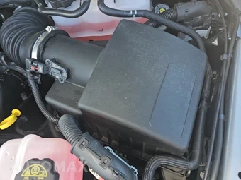 2026 GMC Sierra 1500 AT4 Crew Cab Short Bed 4SB - miniatura 19