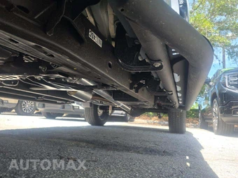 2026 GMC Sierra 1500 AT4 Crew Cab Short Bed 4SB - miniatura 7