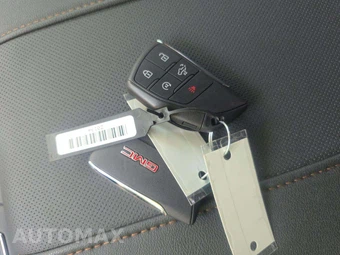 2026 GMC Sierra 1500 AT4 Crew Cab Short Bed 4SB - miniatura 8