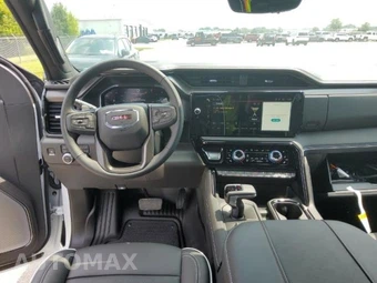 2026 GMC Sierra 1500 AT4X Crew Cab Short Bed 4SG - miniatura 8