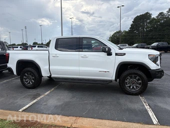2026 GMC Sierra 1500 AT4X Crew Cab Short Bed 4SG - miniatura 8
