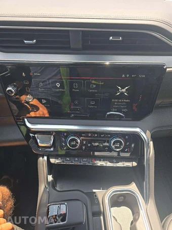 2026 GMC Sierra 1500 Denali Crew Cab Short Bed 5SA - miniatura 7