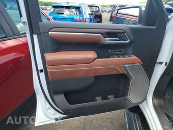 2026 GMC Sierra 1500 Denali Ultimate Crew Cab Short Bed - miniatura 15