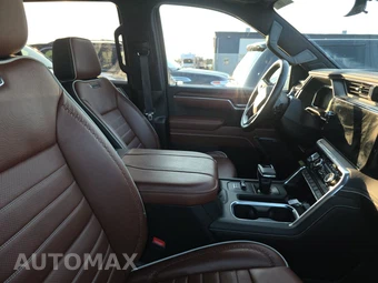2026 GMC Sierra 1500 Denali Ultimate Crew Cab Short Bed - miniatura 8