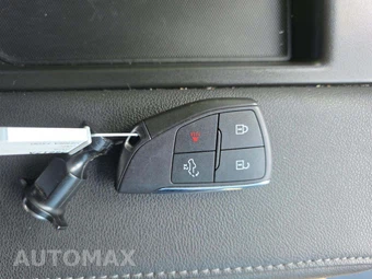 2026 GMC Sierra 1500 Pro Crew Cab Short Bed 1SA - miniatura 8