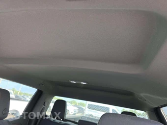2026 GMC Sierra 1500 SLT Crew Cab Short Bed 4SA - miniatura 11