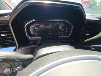 2026 GMC Sierra 1500 SLT Crew Cab Short Bed 4SA - miniatura 9
