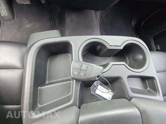 2026 GMC Sierra 1500 SLT Crew Cab Short Bed 4SA - miniatura 8