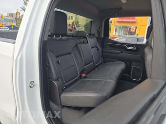 2026 GMC Sierra 1500 SLT Crew Cab Short Bed 4SA - miniatura 16