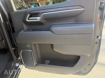 2026 GMC Sierra 1500 SLT Crew Cab Short Bed 4SA - miniatura 13