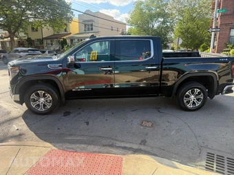 2026 GMC Sierra 1500 SLT Crew Cab Short Bed 4SA - miniatura 8