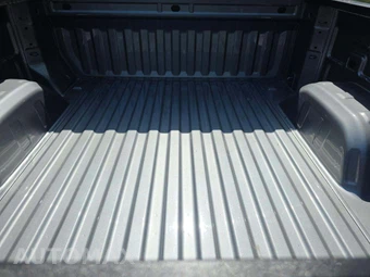 2026 GMC Sierra 1500 SLT Crew Cab Short Bed 4SA - miniatura 14