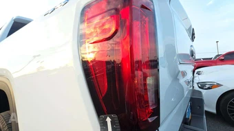 2026 GMC Sierra 1500 SLT Crew Cab Short Bed 4SA - miniatura 19