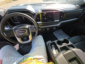 2026 GMC Sierra 1500 SLT Crew Cab Short Bed 4SA - miniatura 10