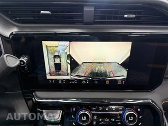 2026 GMC Sierra 2500HD AT4 Crew Cab Medium Bed - miniatura 20