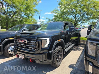 2026 GMC Sierra 2500HD AT4 Crew Cab Medium Bed