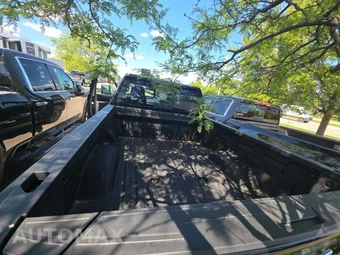 2026 GMC Sierra 2500HD AT4 Crew Cab Medium Bed - miniatura 14