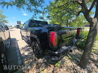 2026 GMC Sierra 2500HD AT4 Crew Cab Medium Bed - miniatura 2