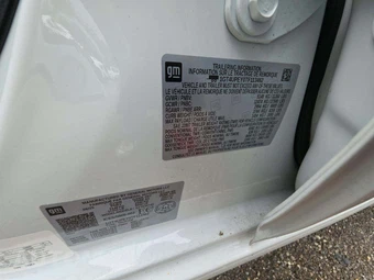 2026 GMC Sierra 2500HD AT4 Crew Cab Medium Bed - miniatura 5
