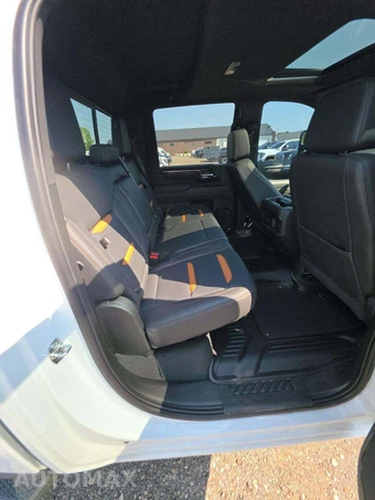 2026 GMC Sierra 2500HD AT4 Crew Cab Medium Bed - miniatura 16