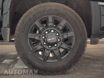 2026 GMC Sierra 2500HD AT4 Crew Cab Medium Bed - miniatura 10