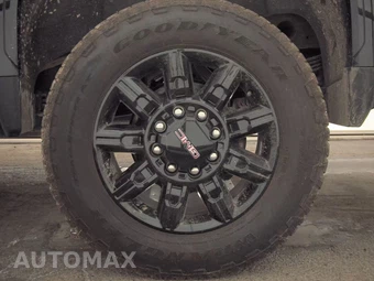 2026 GMC Sierra 2500HD AT4 Crew Cab Medium Bed - miniatura 12