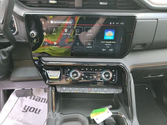 2026 GMC Sierra 2500HD AT4 Crew Cab Medium Bed - miniatura 17