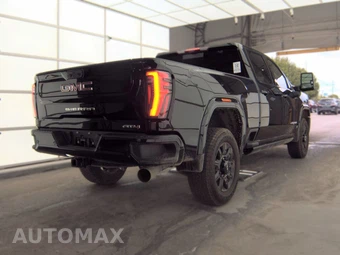 2026 GMC Sierra 2500HD AT4 Crew Cab Medium Bed - miniatura 5