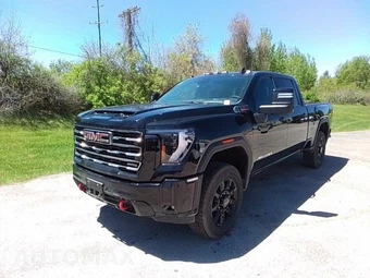 2026 GMC Sierra 2500HD AT4 Crew Cab Medium Bed - samochód z USA z aukcji Manheim, oferta Kup Teraz w AUTOMAX