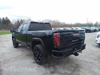 2026 GMC Sierra 2500HD AT4 Crew Cab Medium Bed - miniatura 2