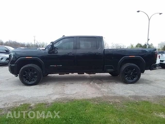 2026 GMC Sierra 2500HD AT4 Crew Cab Medium Bed - miniatura 3