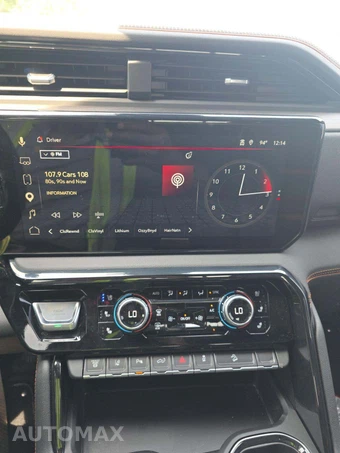 2026 GMC Sierra 2500HD AT4 Crew Cab Medium Bed - miniatura 10