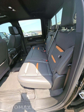 2026 GMC Sierra 2500HD AT4 Crew Cab Medium Bed - miniatura 13