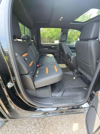 2026 GMC Sierra 2500HD AT4 Crew Cab Medium Bed - miniatura 16