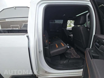 2026 GMC Sierra 2500HD AT4 Crew Cab Medium Bed - miniatura 16