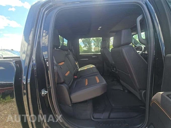 2026 GMC Sierra 2500HD AT4 Crew Cab Medium Bed - miniatura 16