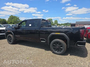 2026 GMC Sierra 2500HD AT4 Crew Cab Medium Bed - miniatura 2