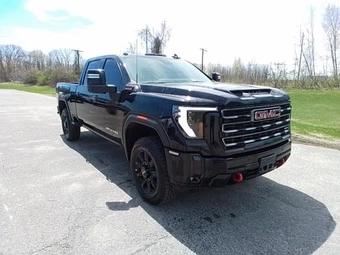 2026 GMC Sierra 2500HD AT4 Crew Cab Medium Bed - miniatura 4