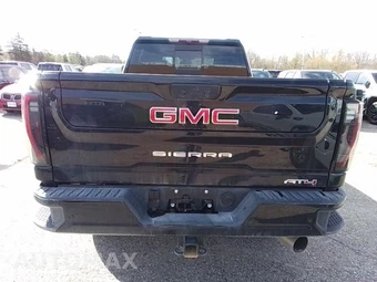 2026 GMC Sierra 2500HD AT4 Crew Cab Medium Bed - miniatura 8