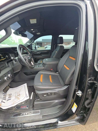 2026 GMC Sierra 2500HD AT4 Crew Cab Medium Bed - miniatura 6
