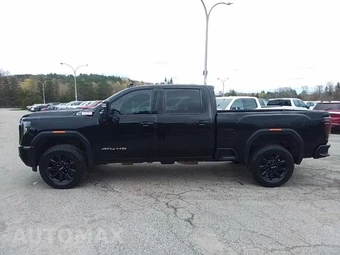 2026 GMC Sierra 2500HD AT4 Crew Cab Medium Bed - miniatura 3