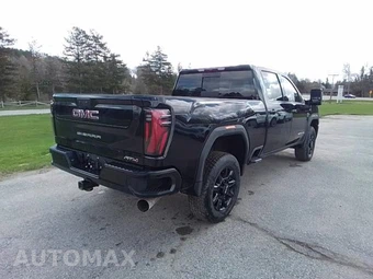2026 GMC Sierra 2500HD AT4 Crew Cab Medium Bed - miniatura 5