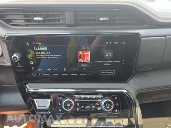 2026 GMC Sierra 2500HD AT4 Crew Cab Medium Bed - miniatura 10