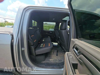 2026 GMC Sierra 2500HD AT4 Crew Cab Medium Bed - miniatura 16