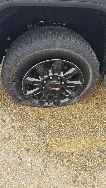 2026 GMC Sierra 2500HD AT4 Crew Cab Medium Bed 4SB - miniatura 30