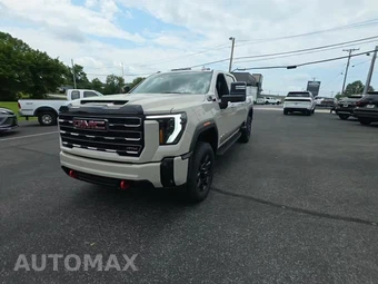 2026 GMC Sierra 2500HD AT4 Crew Cab Medium Bed 4SB