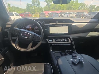 2026 GMC Sierra 2500HD AT4X Crew Cab Medium Bed - miniatura 14