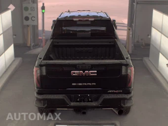 2026 GMC Sierra 2500HD AT4X Crew Cab Medium Bed - miniatura 5