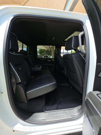 2026 GMC Sierra 2500HD AT4X Crew Cab Medium Bed - miniatura 16